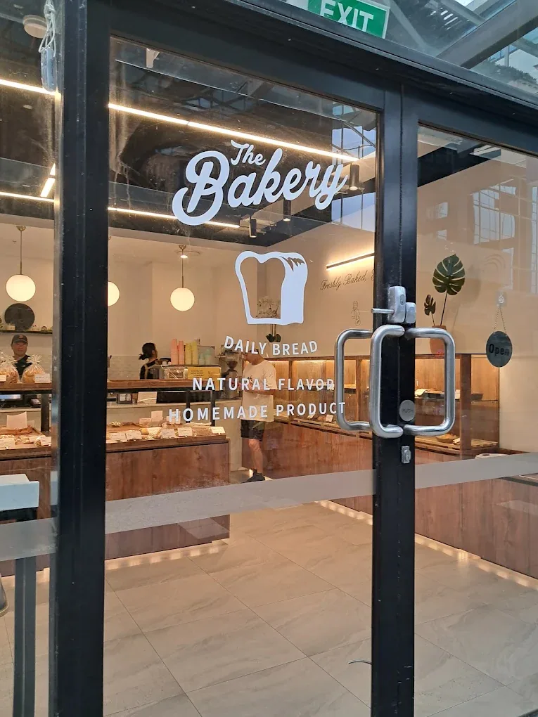 The Peterpan Bakery shopfront at Southport Central, Garden Street